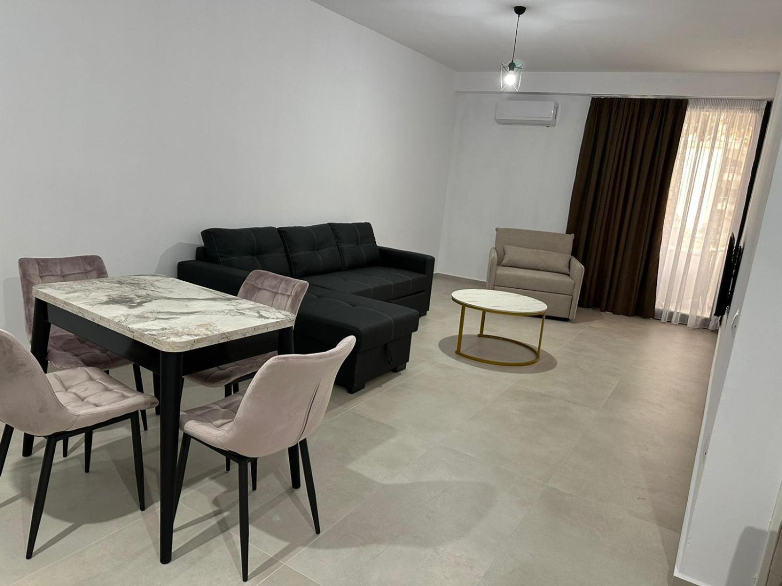 Sunrose Residences Sarandë Exteriör bild