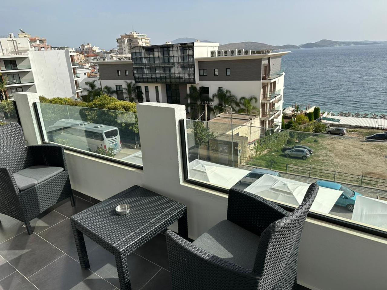 Sunrose Residences Sarandë Exteriör bild