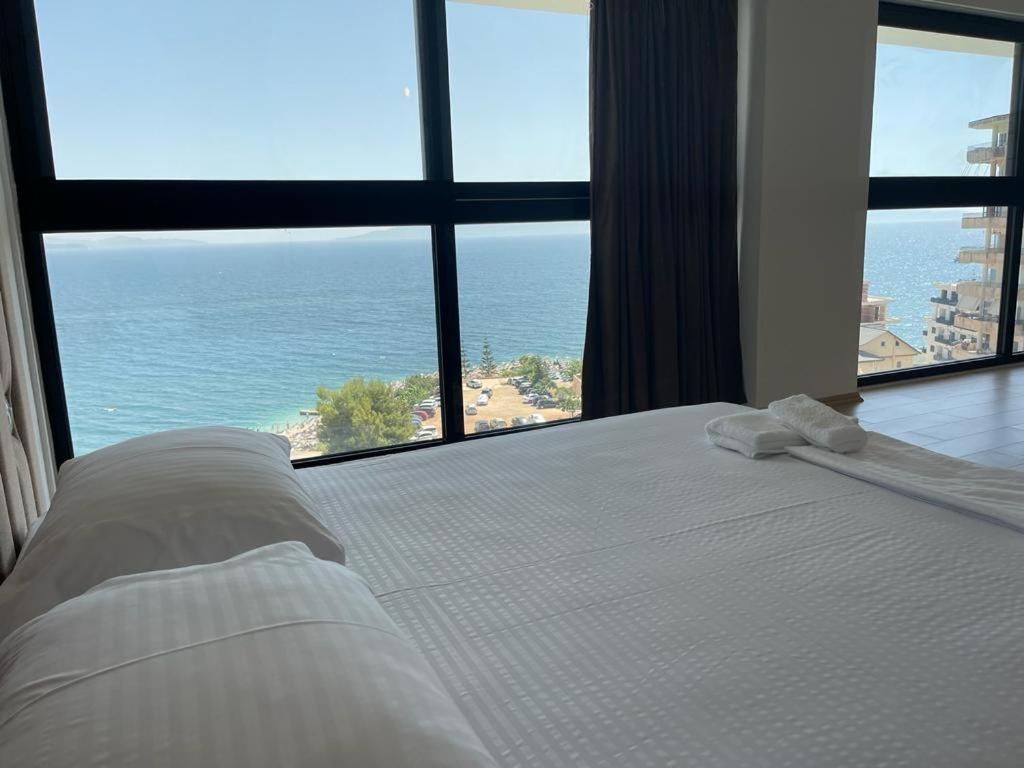 Sunrose Residences Sarandë Exteriör bild