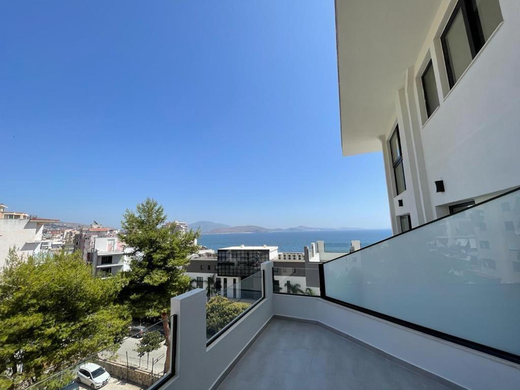 Sunrose Residences Sarandë Exteriör bild