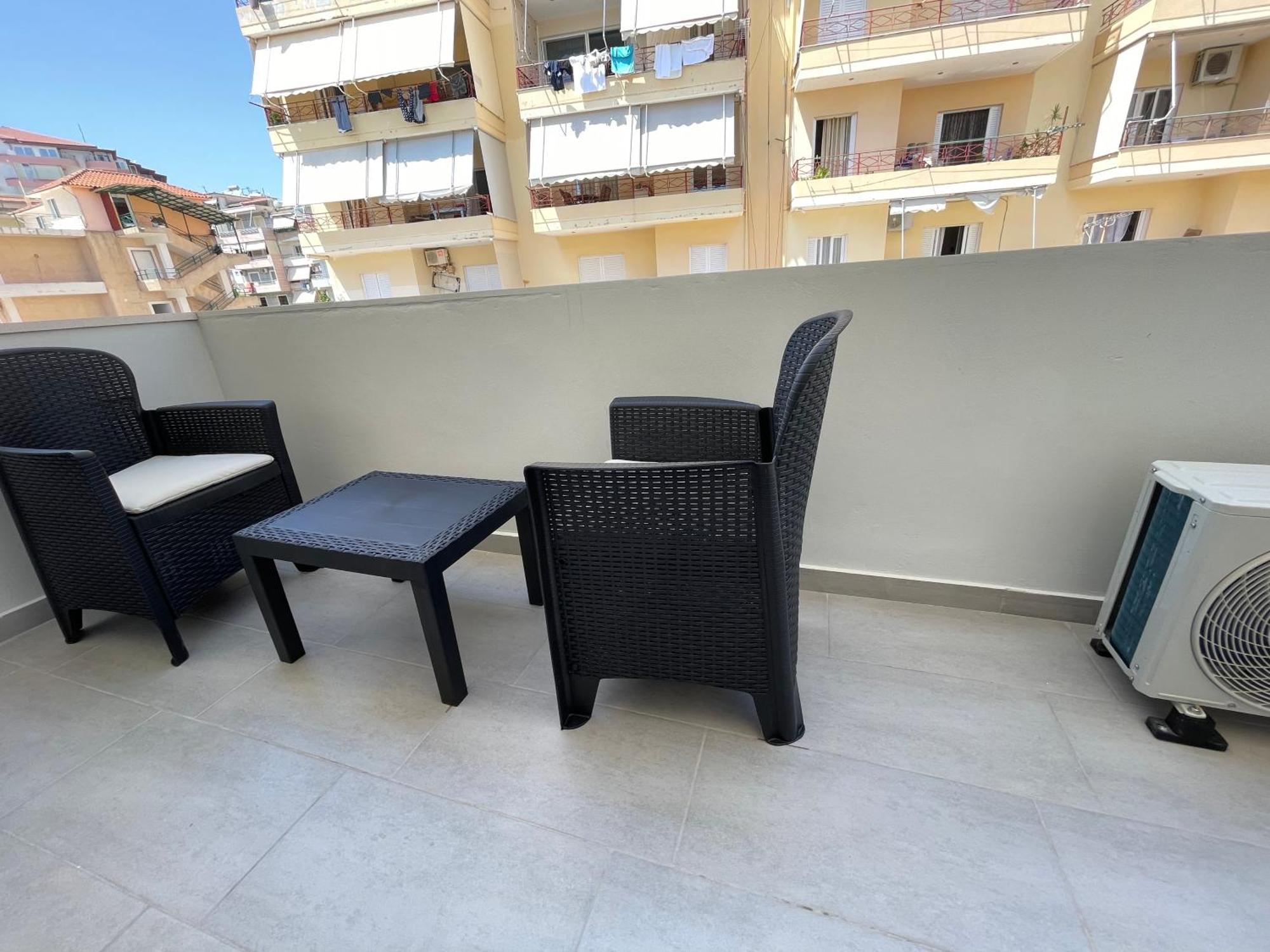 Sunrose Residences Sarandë Exteriör bild